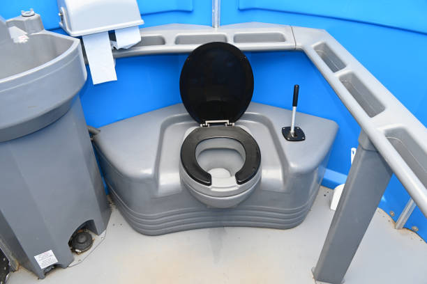 Porta potty delivery and setup in South Dennis, NJ